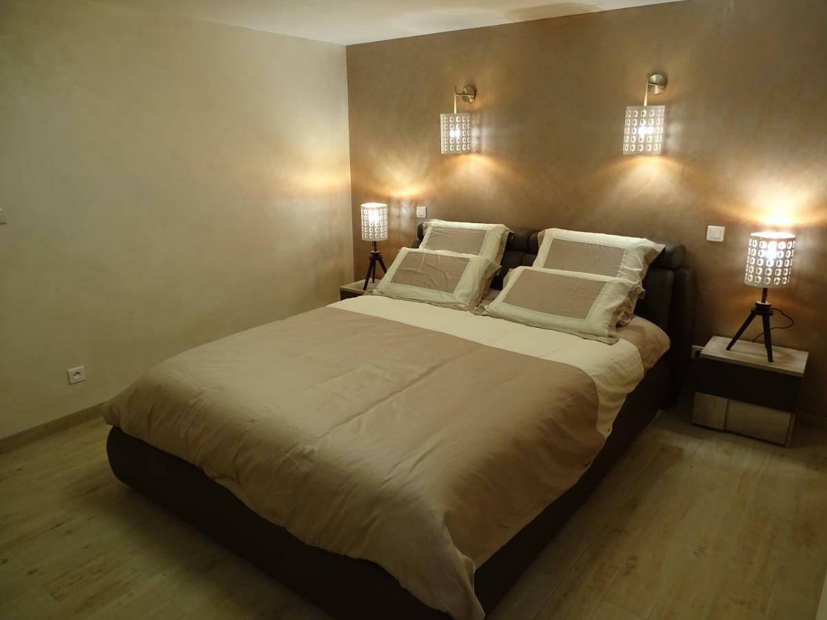 Domaine Du Mont Monnet - Chambre D'Hotes & Gite Longes Exterior foto